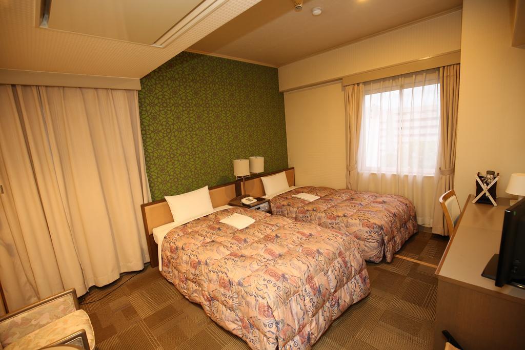 Apoa Hotel Yokkaichi Exterior photo
