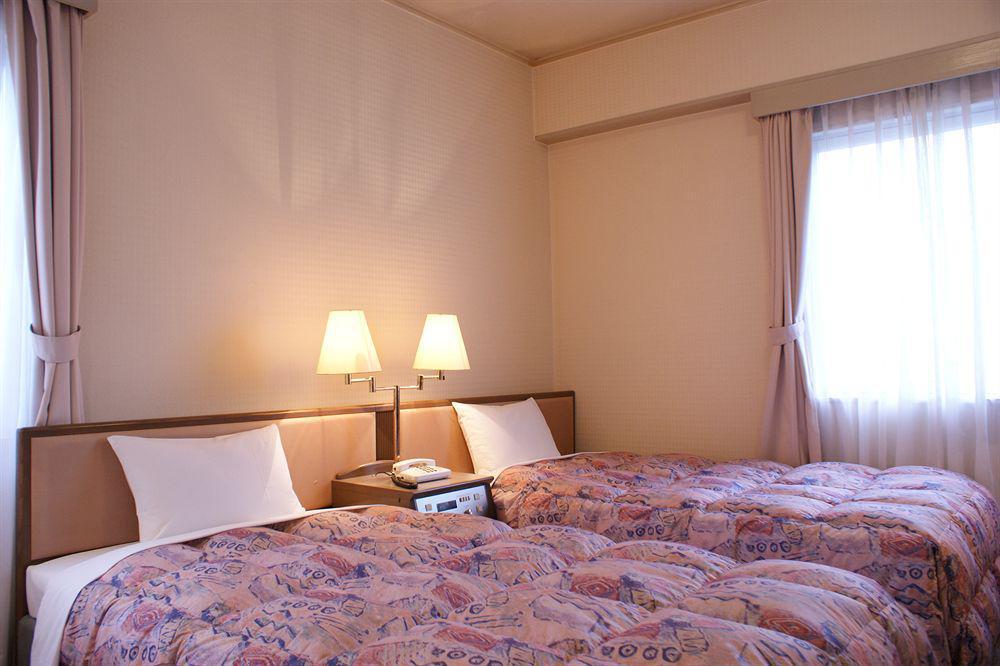 Apoa Hotel Yokkaichi Exterior photo